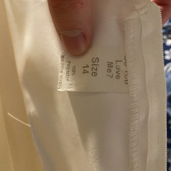 #20) Wedding Gown: Cinderella Ball - Picture 3 of 10